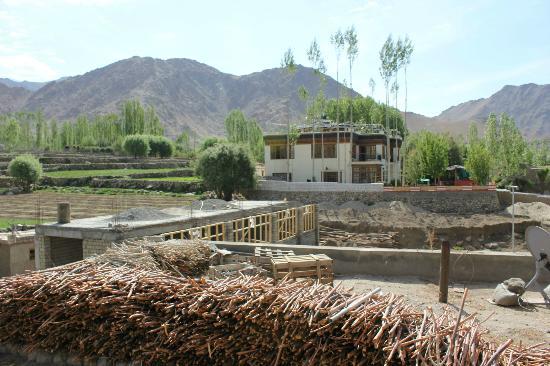 Lassu Residency - Yurung - Leh Image