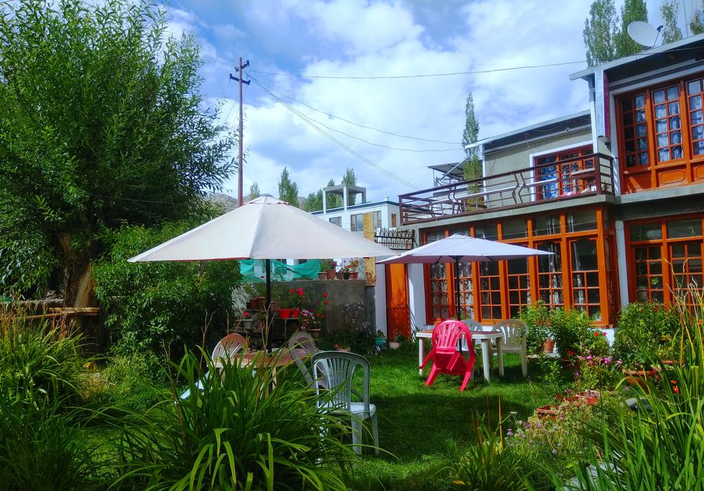 Saiman Guesthouse - Malpak Alley - Leh Image