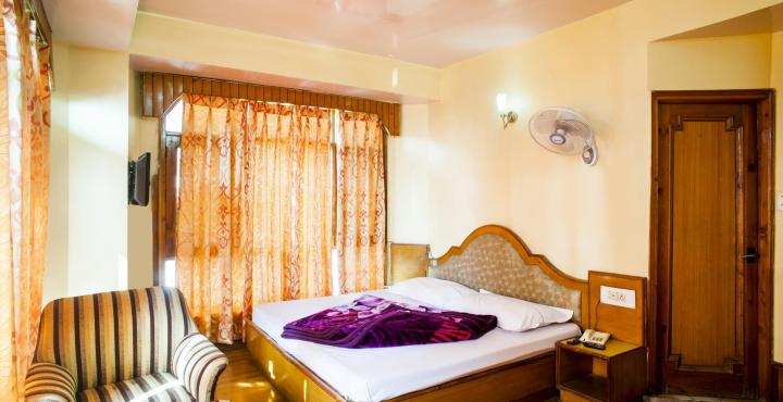 Hotel Rajat - The Mall Road - Shimla Image