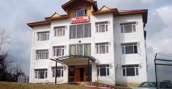 Hotel Signature - Gulmarg Road - Gulmarg Image