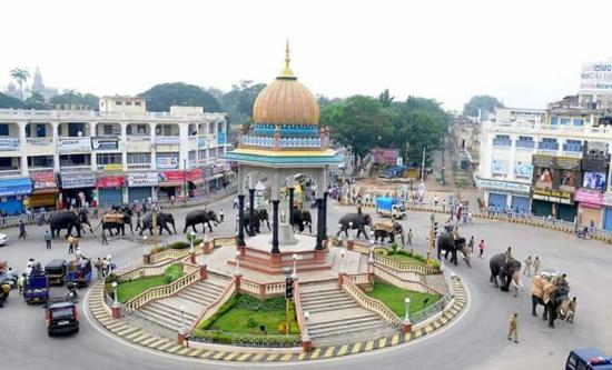 Hotel Raj Empire - Lashkar Mohalla - Mysuru Image