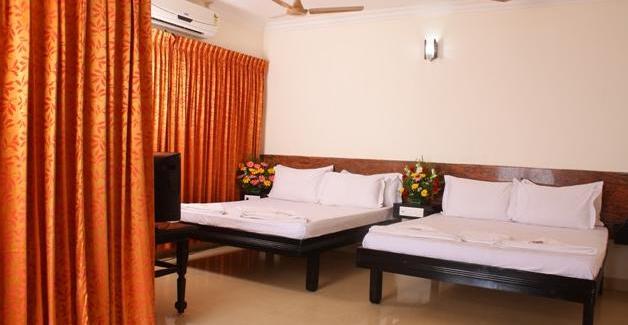 Hotel Sri Maniya - Sannathi Street - Kanyakumari Image