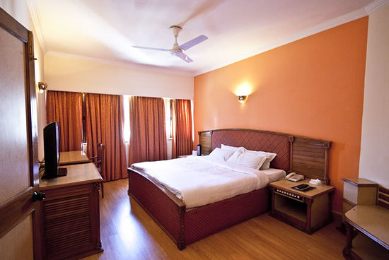 Sea Land Hotel - East Car Street - Kanyakumari Image