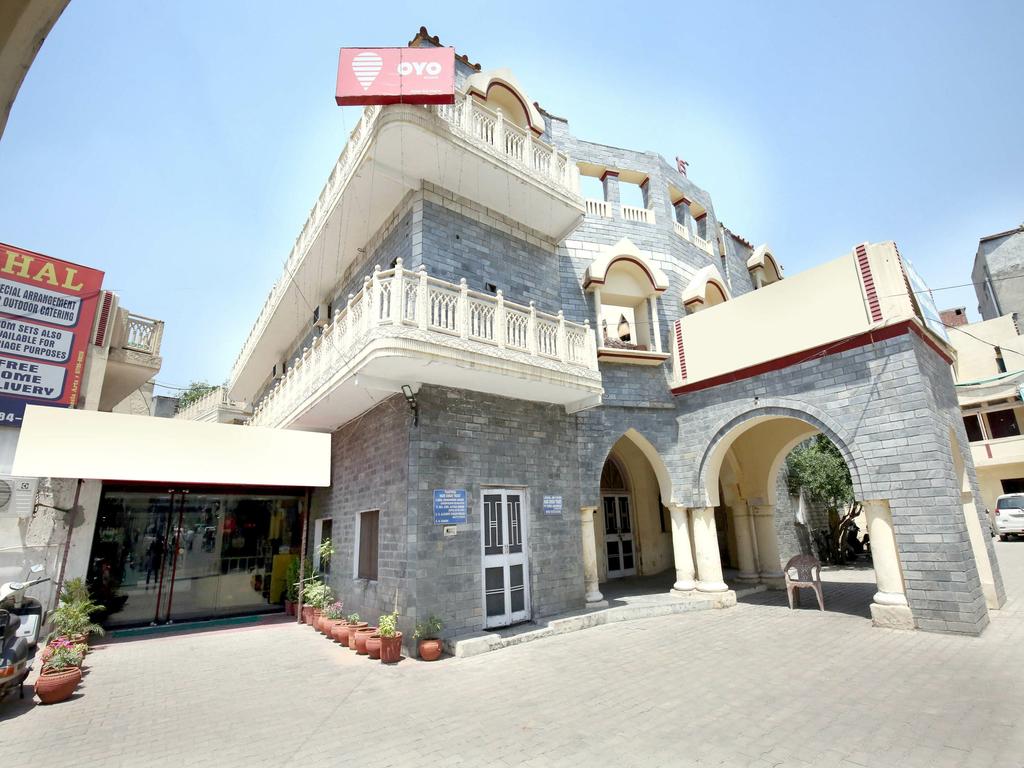 Rajmahal Hotel - Milap Chowk - Jalandhar Image