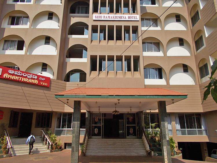 Vijayathara Hotel - Gundibail - Udupi Image