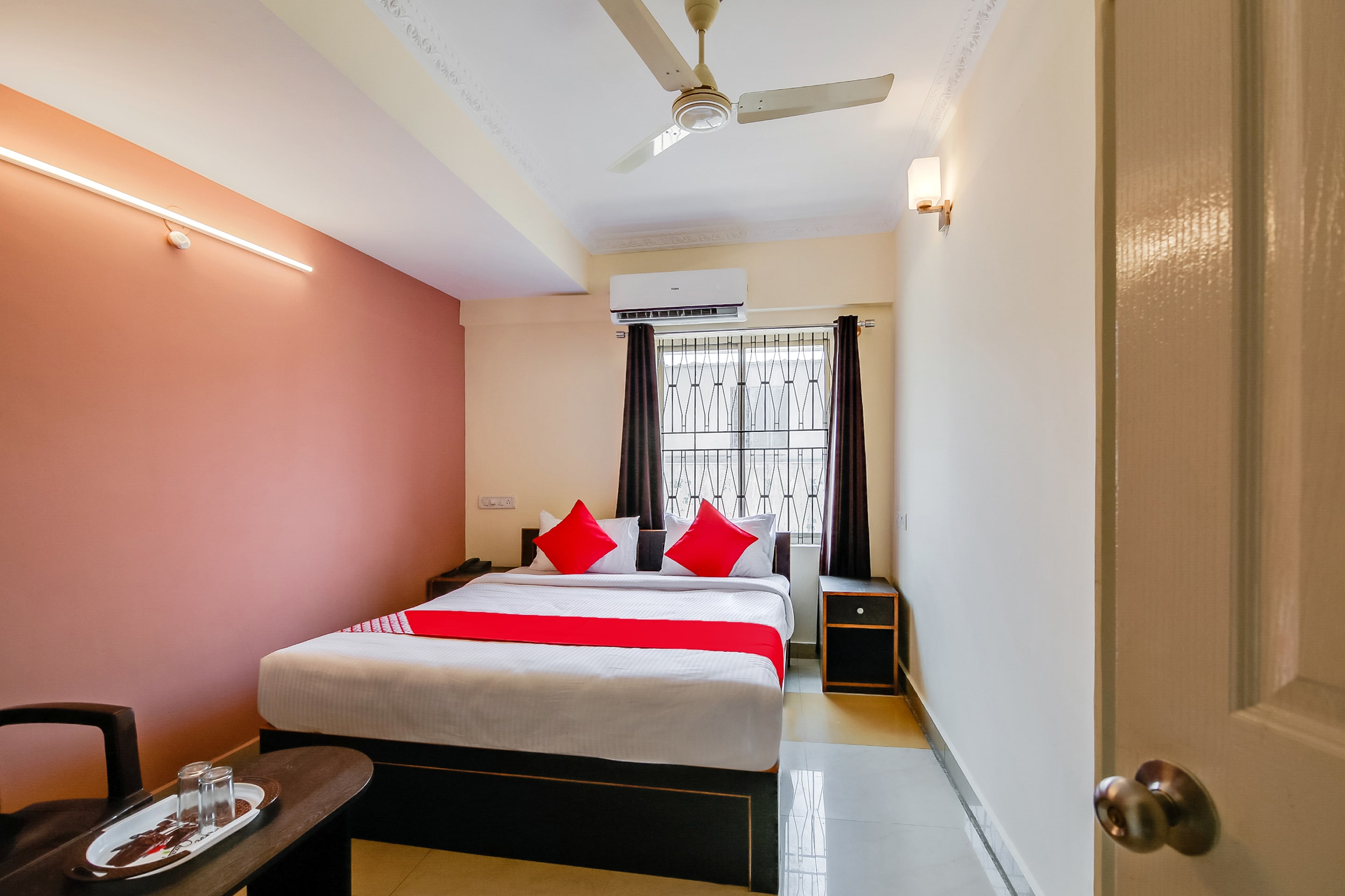 Savera Hotel - Vivekananda Road - Tumkur Image