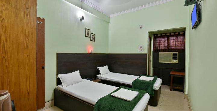 Holidei Inn - Sakchi - Jamshedpur Image