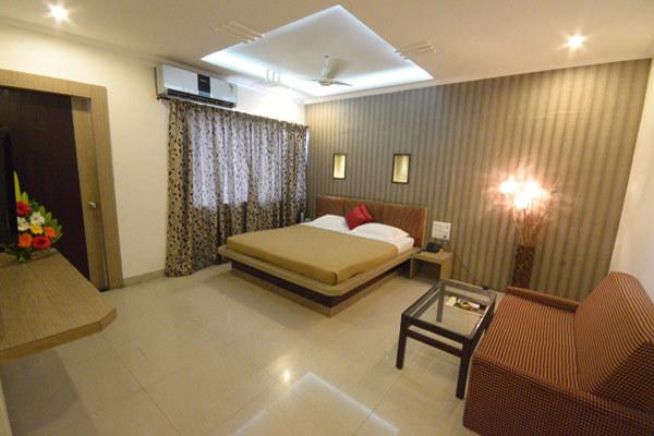 Hotel International - Shivaji Park - Kolhapur Image