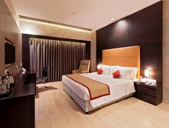 Tanwani Hotel - Gandhinagar Phata - Kolhapur Image