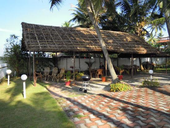 Countyinn Beach Resort & Spa - South Cliff - Varkala Image