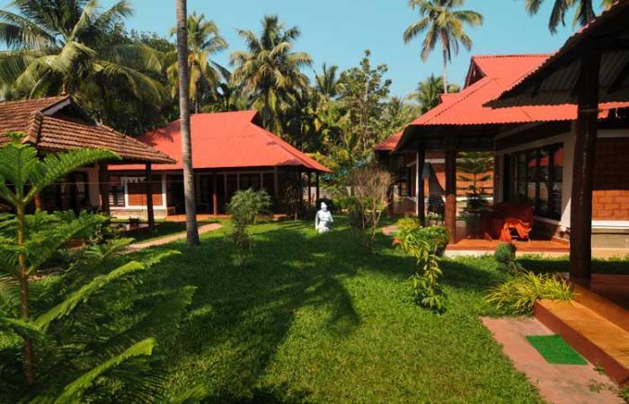 HILL VIEW BEACH RESORT - PAPANASAM - VARKALA Photos, Images and ...