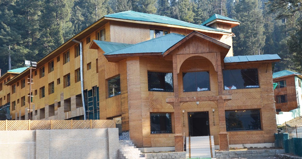 Hotel Hilltop - Pahalgam Image