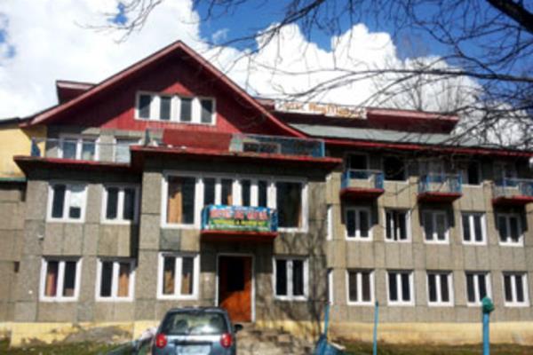 Hotel Raj Mahal - Pahalgam Image