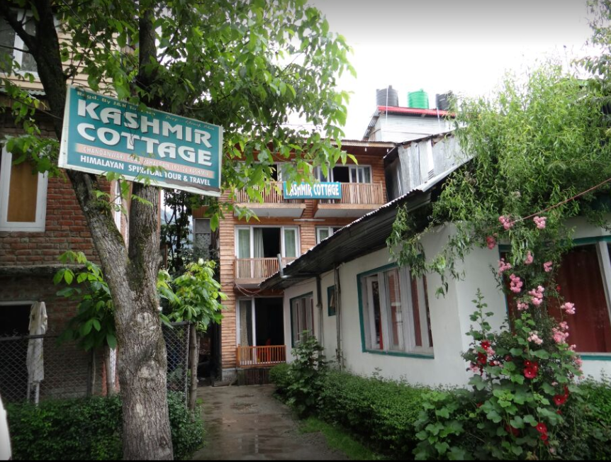 Kashmir Cottage - Chandanwari Road - Pahalgam Image