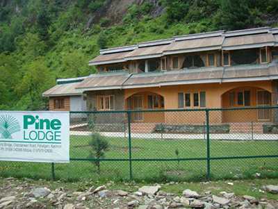 Pine Lodge - Chandanwari Road - Pahalgam Image