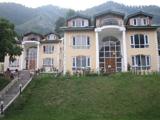 Walnut Hill Resort - Pahalgam Image