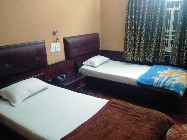 Yatri Hotel - Pradhan Nagar - Siliguri Image