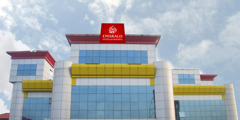 Emarald Hotel - Arayidathupalam - Kozhikode Image