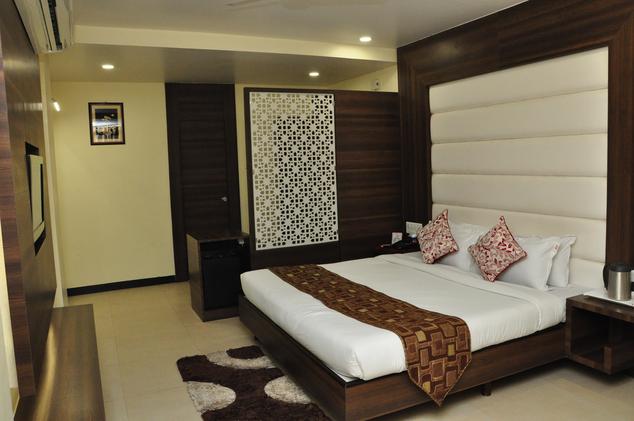 Hotel Simran - Fafadih - Raipur Image