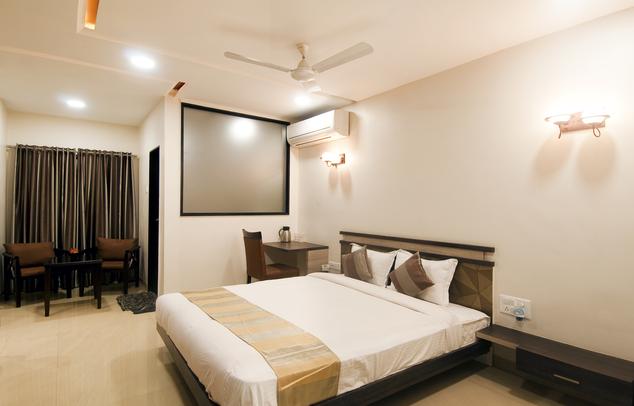 Hotel The Sudesh - Balaji Nagar - Raipur Image