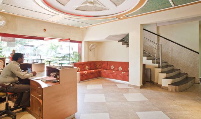 Hotel Amrapali - Gopal Ganj - Pachmarhi Image