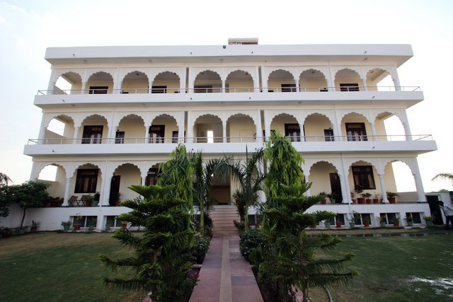 Hotel Ananta Palace - Ranthambore Road - Sawai Madhopur Image