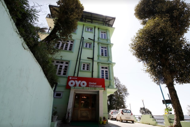 Hotel Oak Wood - Chail Road - Solan Image