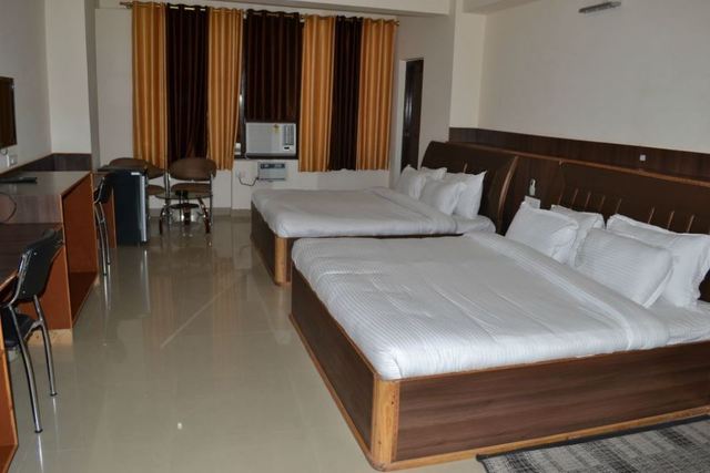 Hotel Singh Axis - Raghunathpura - Udhampur Image