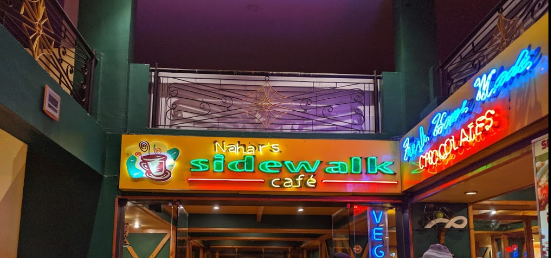 Nahar Sidewalk Cafe - Elk Hill - Ooty Image