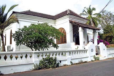 Roadside Homes - Goa Image