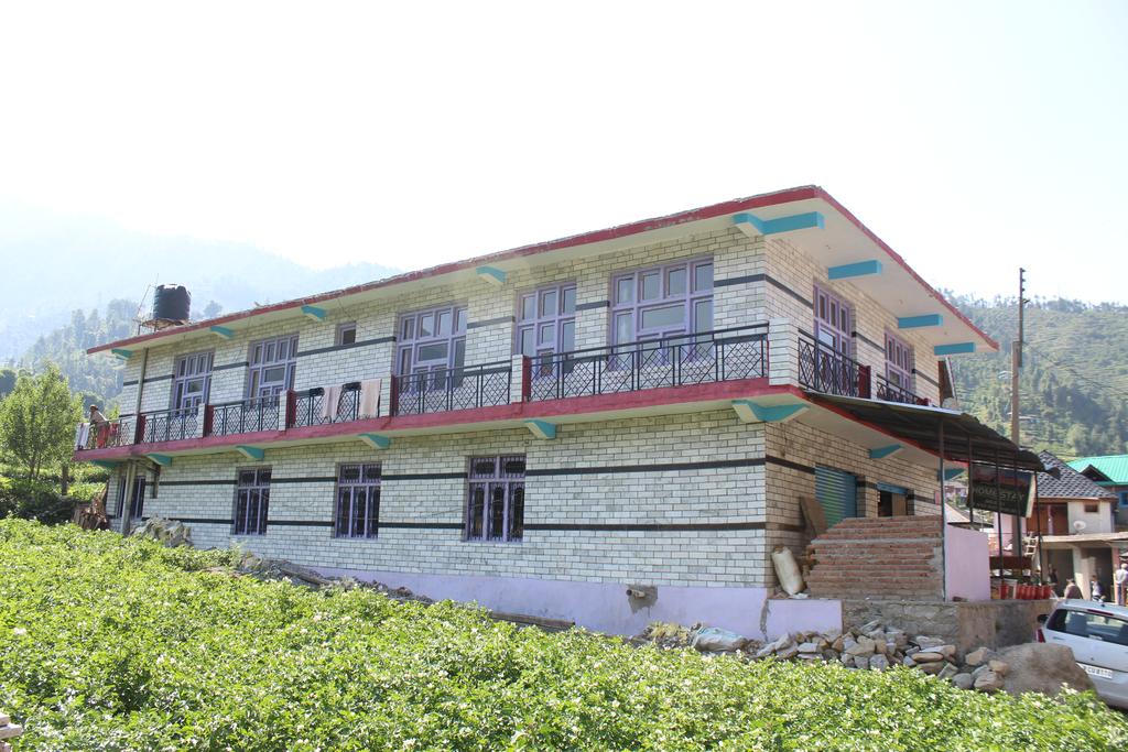 Green Meadows Homestay - Mandi Image