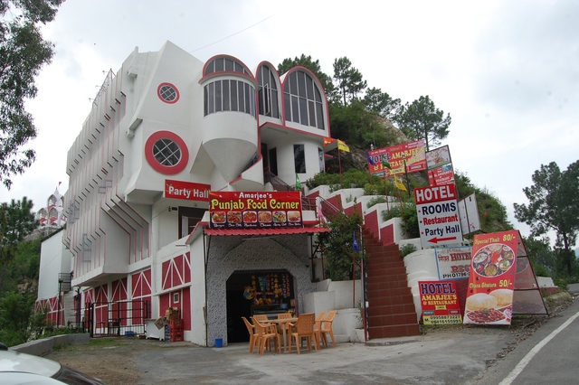 Hotel Amarjees and Restaurant - Solan Image