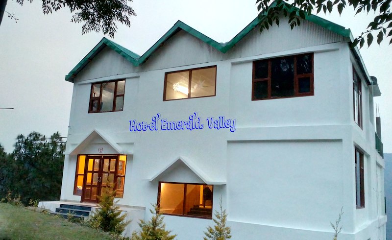 Hotel Emerald Valley - Solan Image