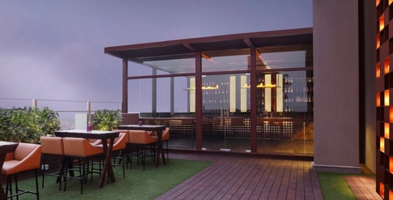 Vibe: The Sky Bar - Hilton Garden Inn - South City 2 - Gurgaon Image