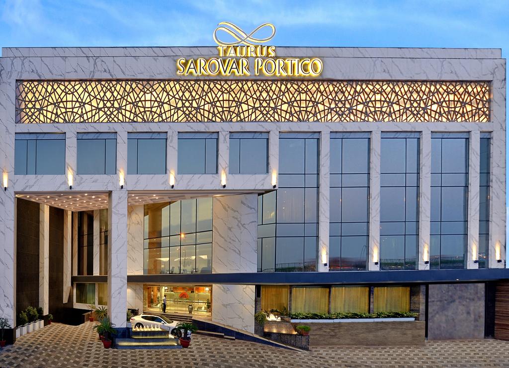 Taurus Sarovar Portico - New Delhi Image