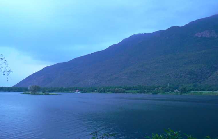 Mettur Dam - Hogenakkal Image