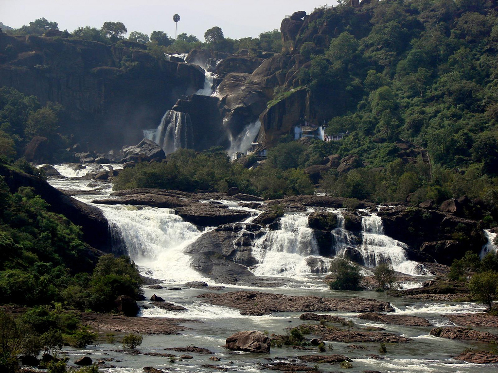 Papanasam Falls - Tiruneveli Image