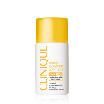 Clinique SPF 30 Mineral Sunscreen Fluid For Face Image