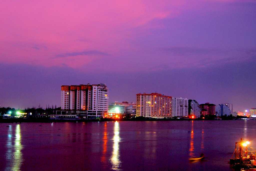 Marine Drive - Kochi Image