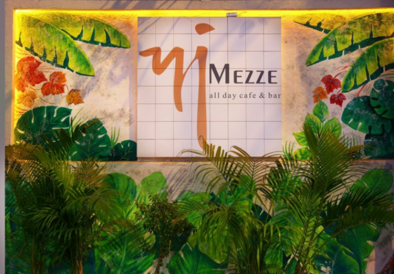 Mezze : All Day Cafe & Bar - Versova - Mumbai Image