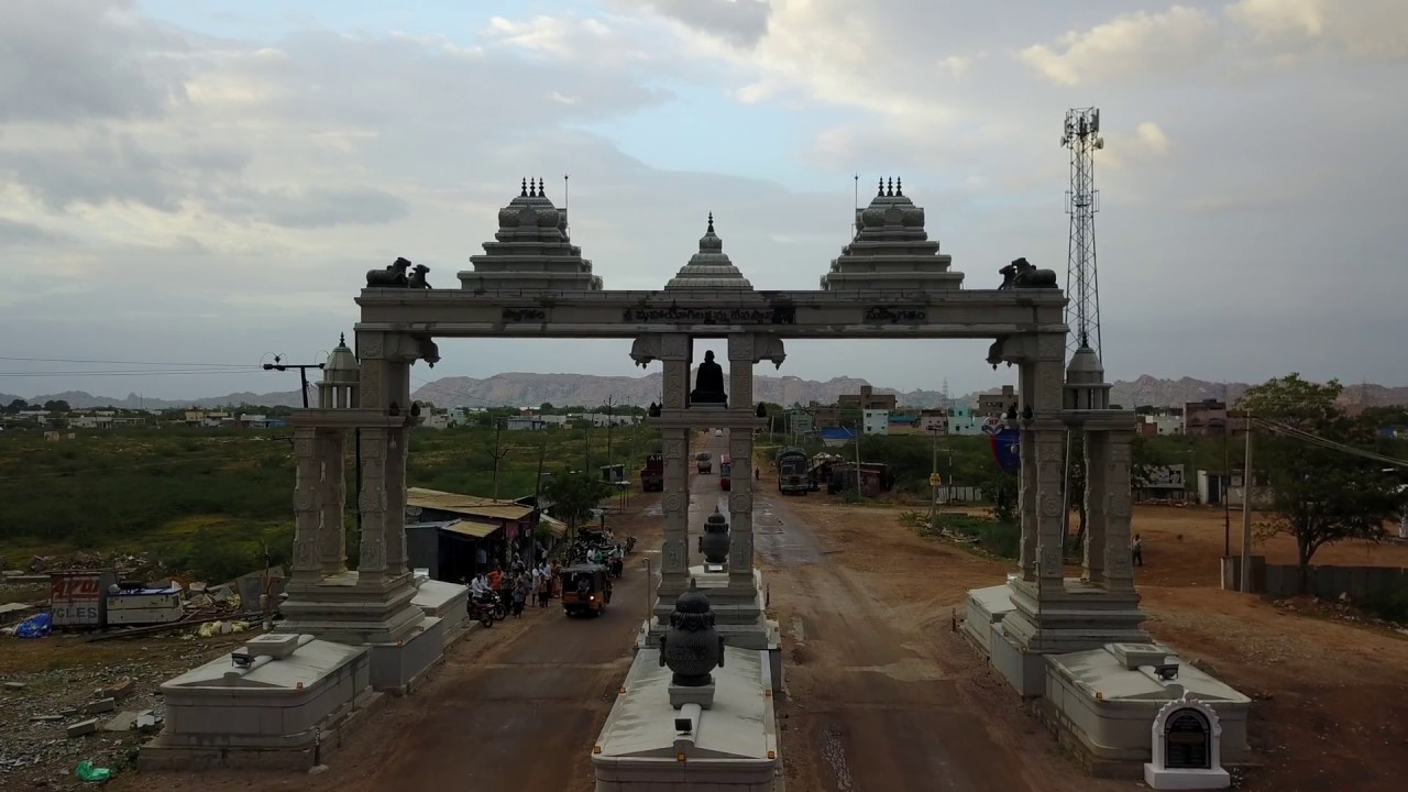 Sri Mahayogi Laxmamma Avva Temple - Kurnool Image