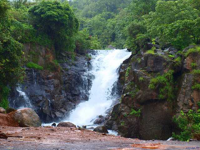 Sawatsada Waterfalls - Chiplun Image