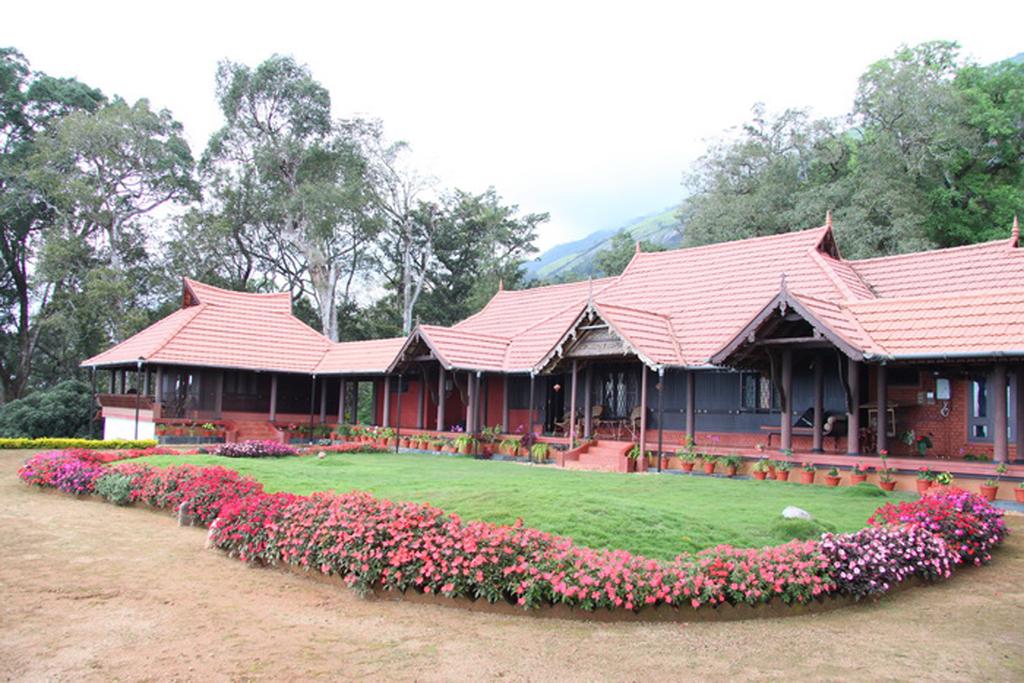 Kollenkeril Plantation Home Stay Bungalow - Munnar Image