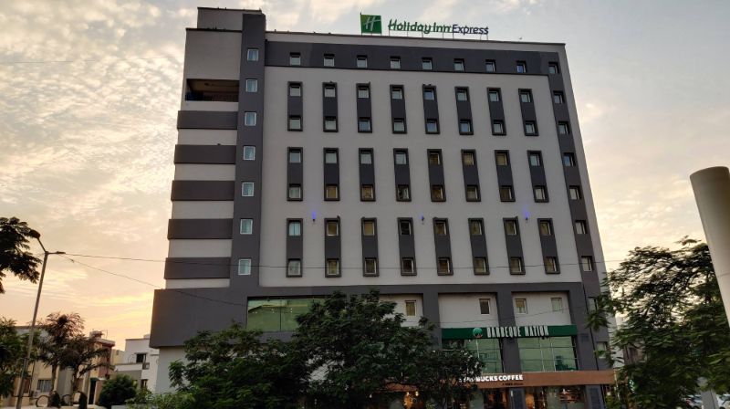 Holiday Inn Express - Ahmedabad Image