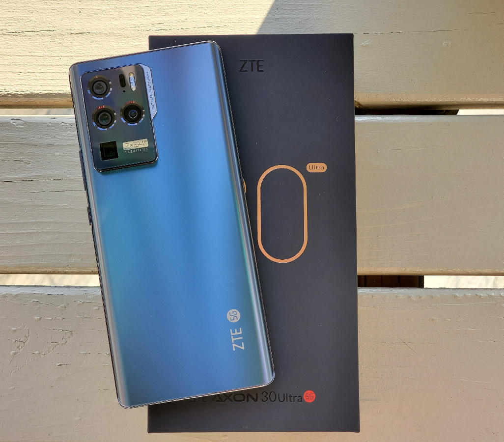 ZTE Axon 30 Ultra 5G Image