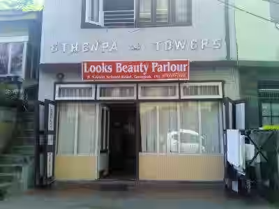 Looks Beauty Parlour - Gangtok Bazar - Gangtok Image