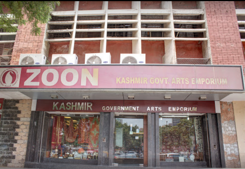 Kashmir Government Arts Emporium - Connaught Place - Delhi Image