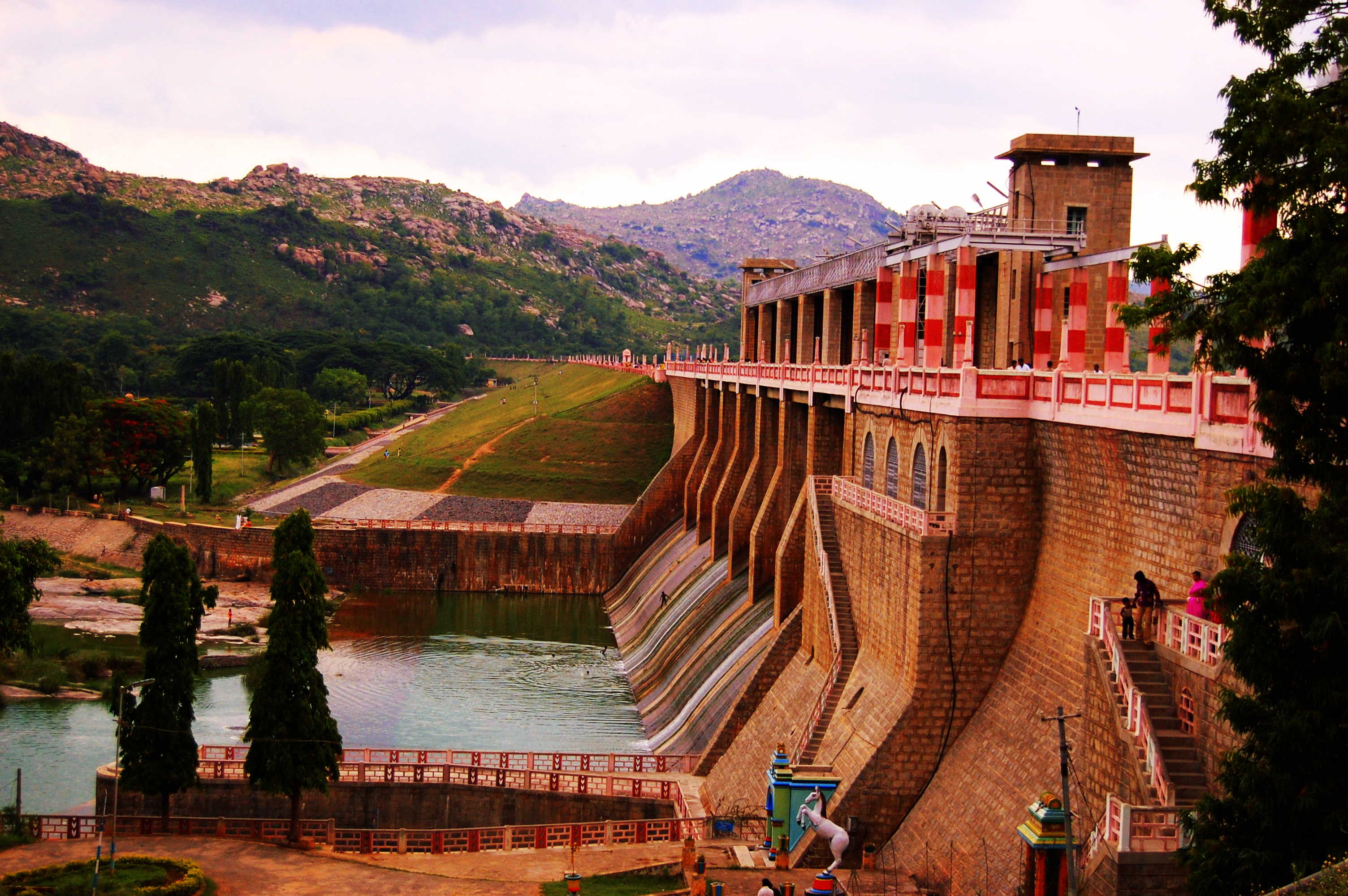 Krishnagiri Dam Image