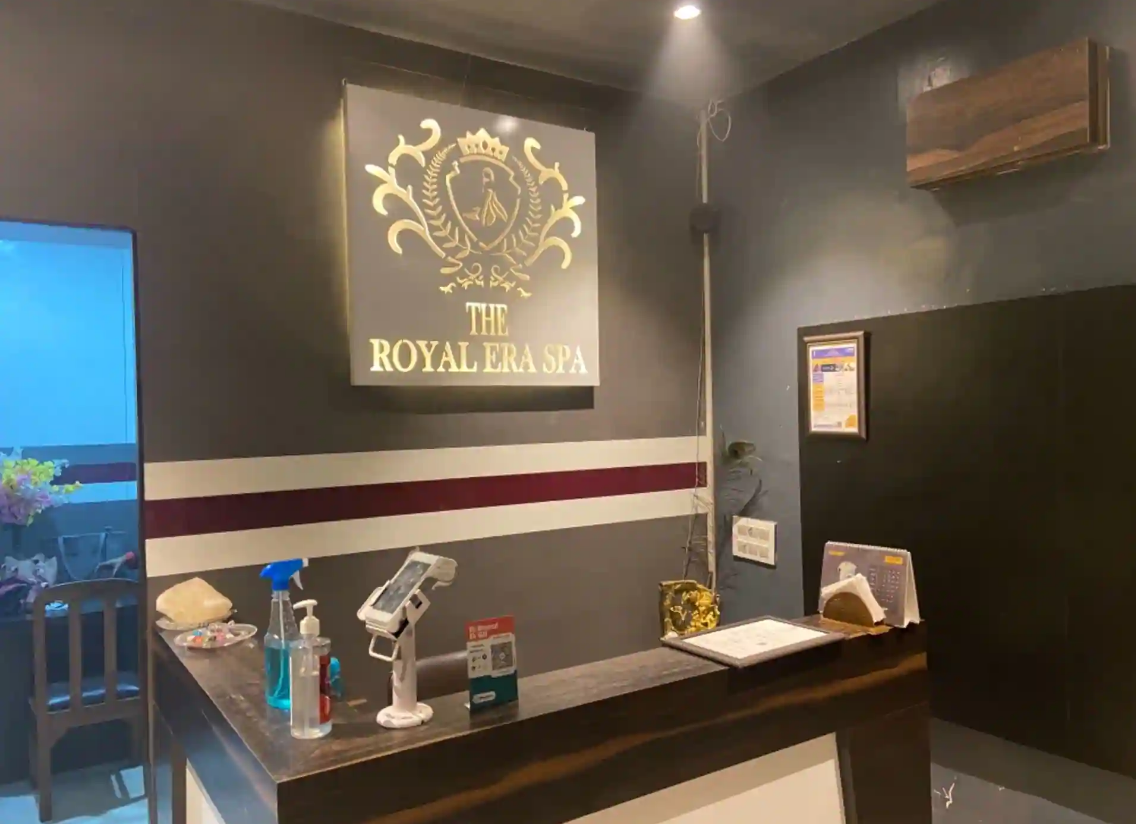 The Royal Era Spa Unisex - Dhakoli - Zirakpur Image