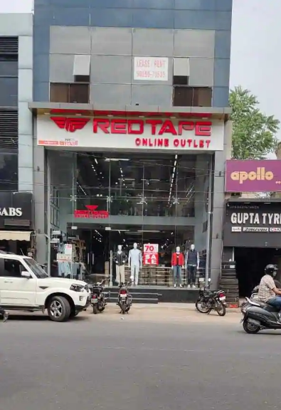 Red Tape Online Outlet - Gopinath Marg - Jaipur Image